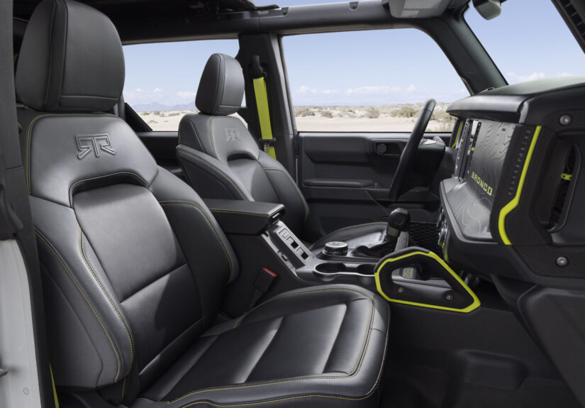 2027 Bronco RTR_Interior_02